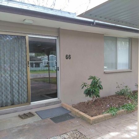 Ageri Holiday Unit Bright Exterior photo